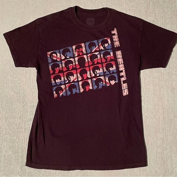 Beatles T-shirt size M from Cirque de Soleil LOVE Show @Mirage Las Vegas - Picture 1 of 8